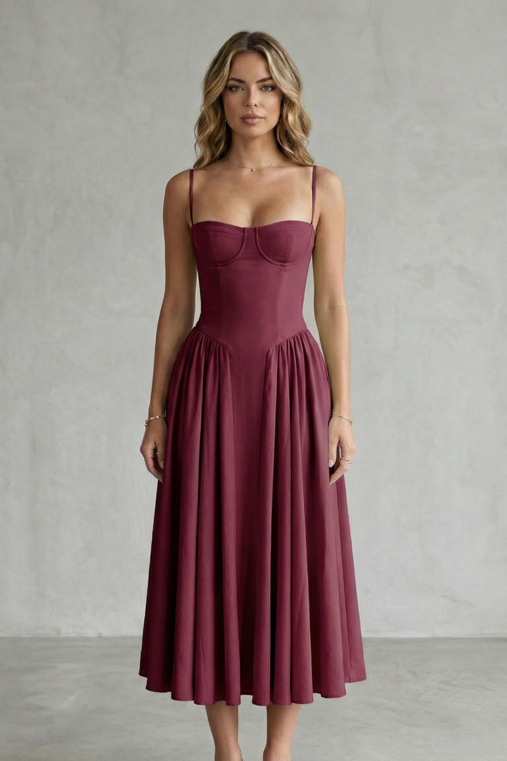 Selma – Timeless structure – Women’s Sleeveless Structured Dress