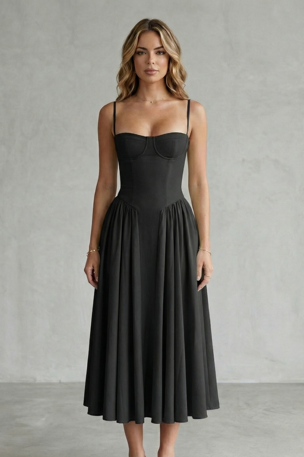 Selma – Timeless structure – Women’s Sleeveless Structured Dress