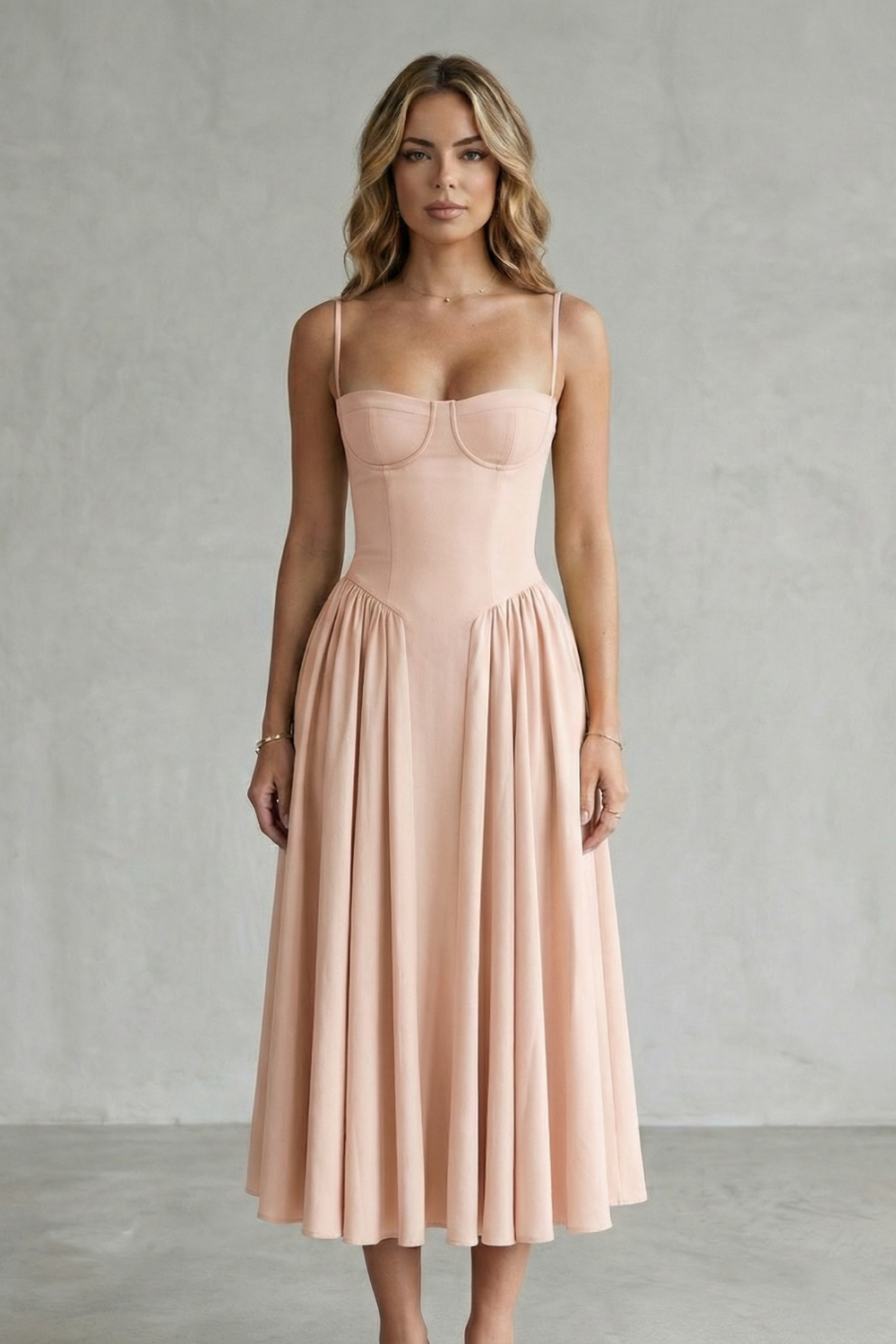 Selma – Timeless structure – Women’s Sleeveless Structured Dress