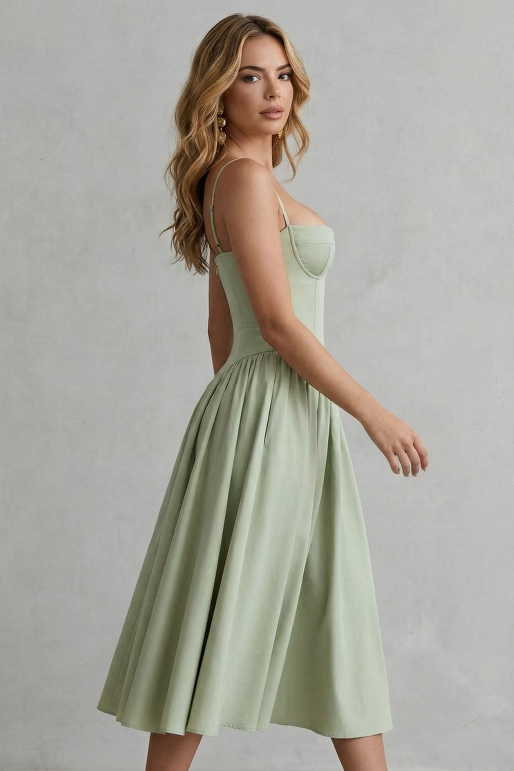 Selma – Timeless structure – Women’s Sleeveless Structured Dress