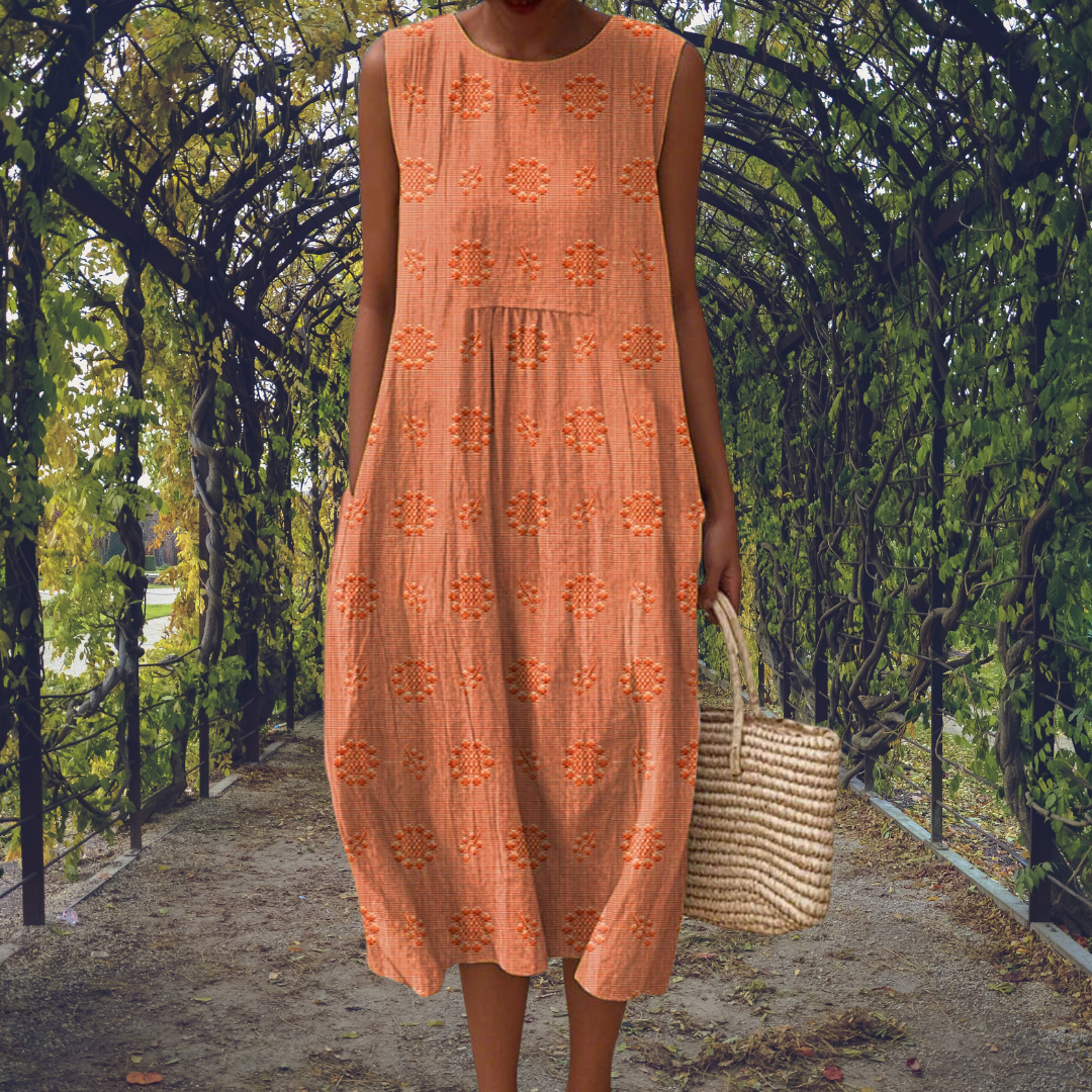 Christine | Elegant Sleeveless Dress with Pockets