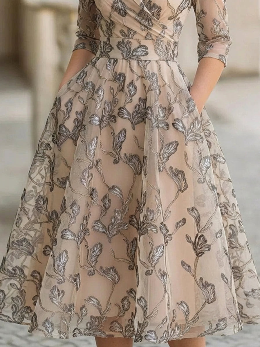 Demi - Classic Graceful Dress