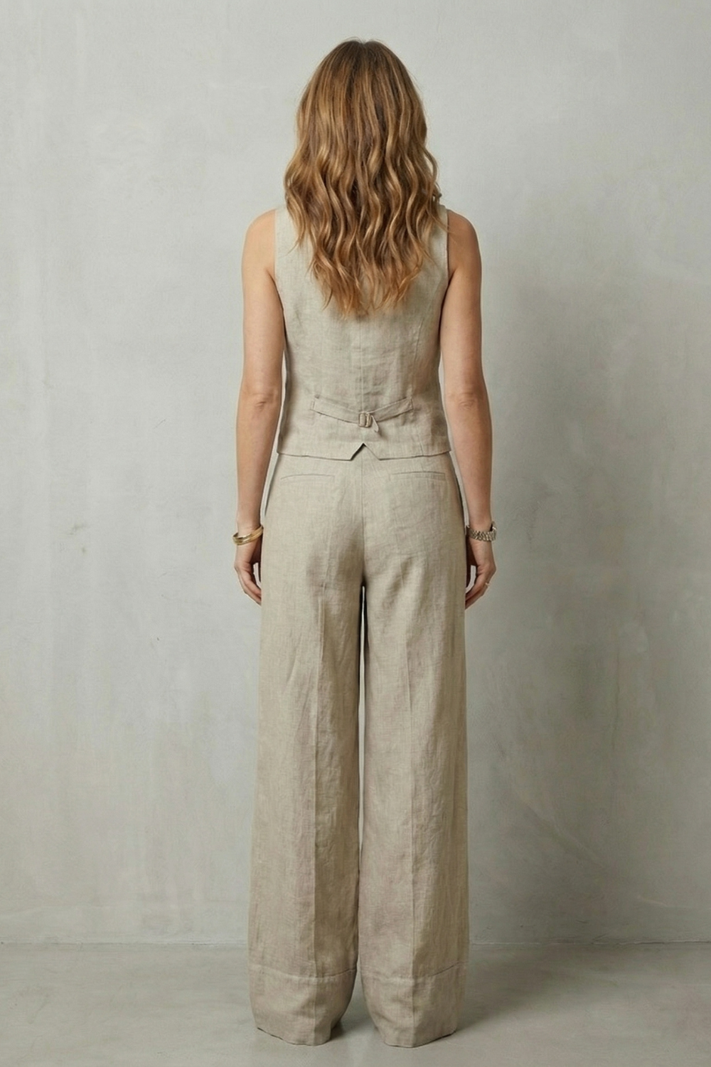 Laura – Relaxed tailored elegance – Vest and trouser set