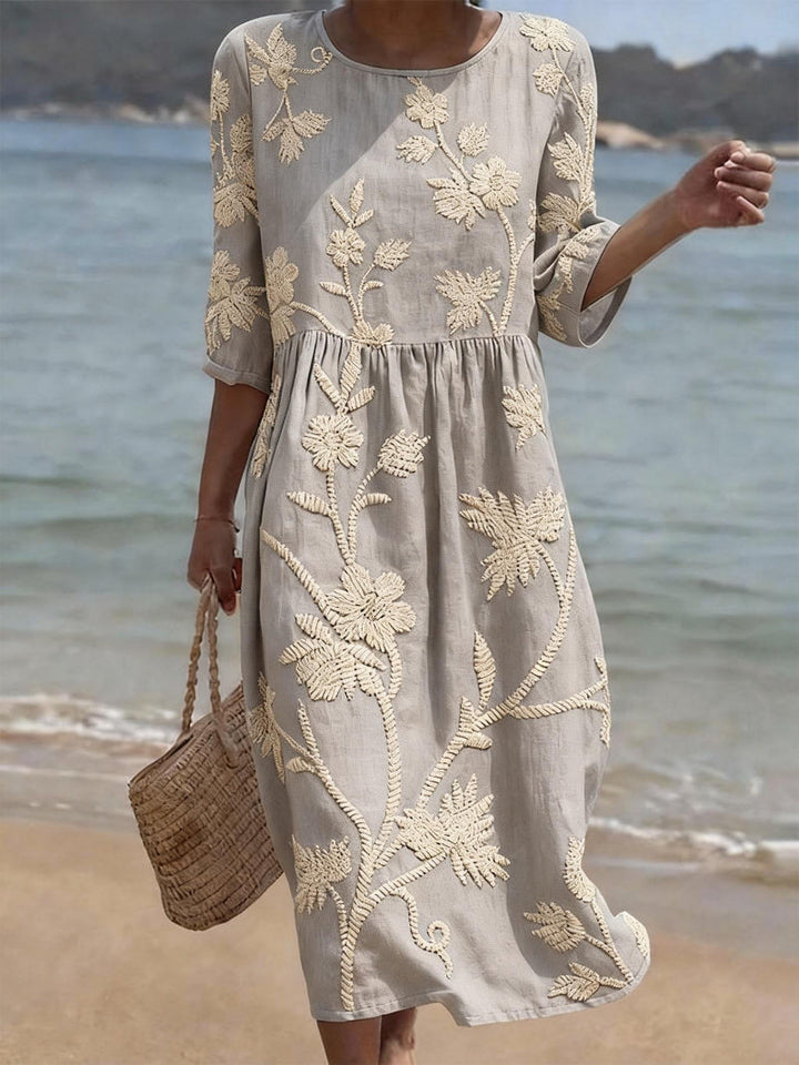 Kerry | Embroidered Vintage Dress