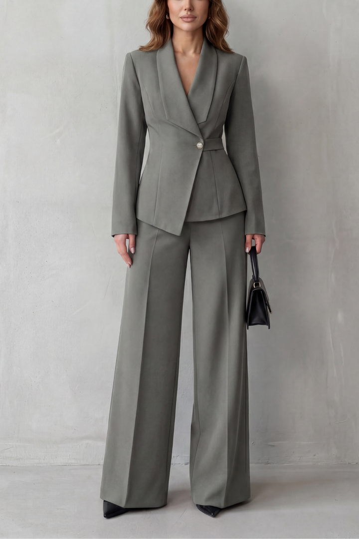 Valerie – Sculpted waist – Tailored suit set
