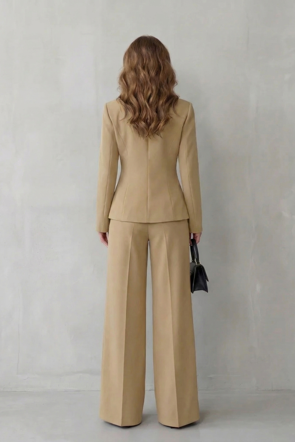 Valerie – Sculpted waist – Tailored suit set