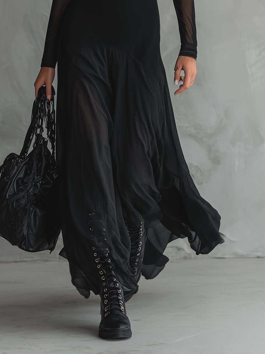 Nora · Maxi Loose-fit Jurk in Zwart Tulle