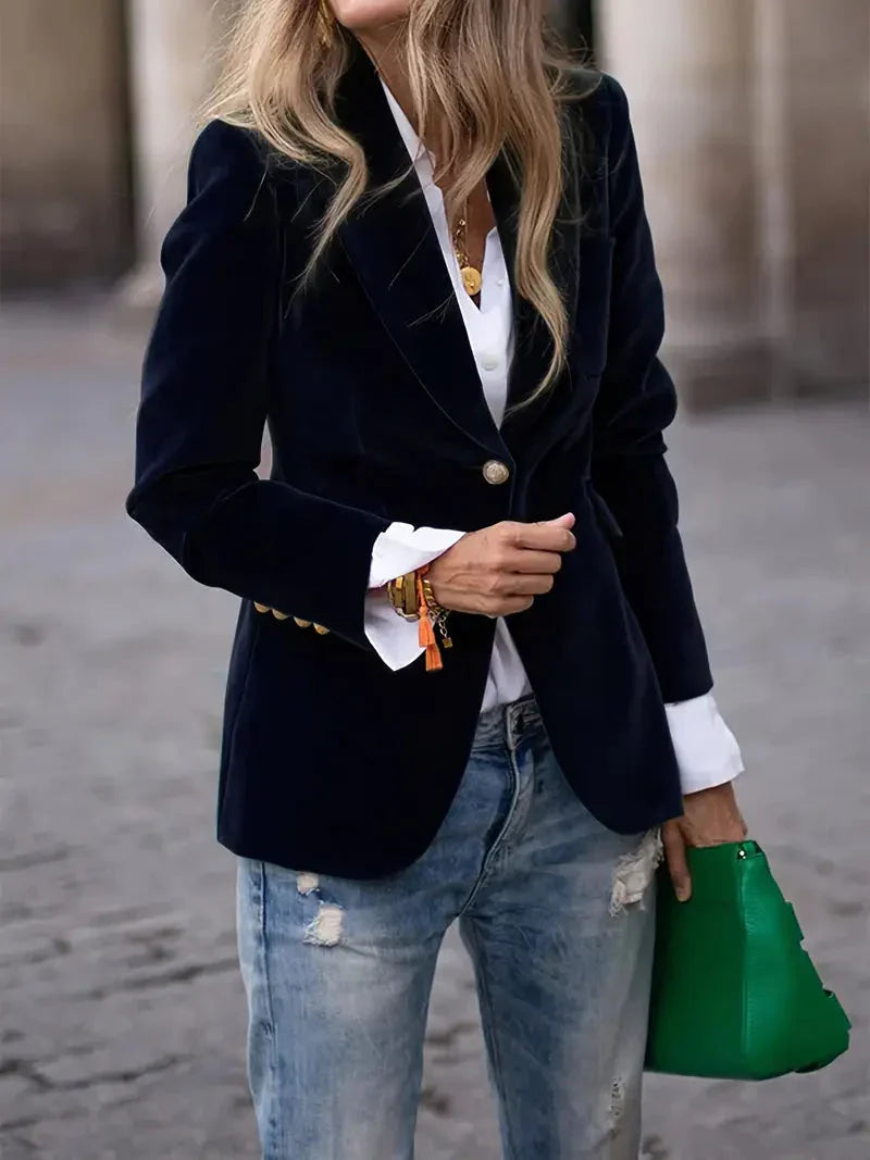 Laurel Crest™ | Elegant Velvet Blazer