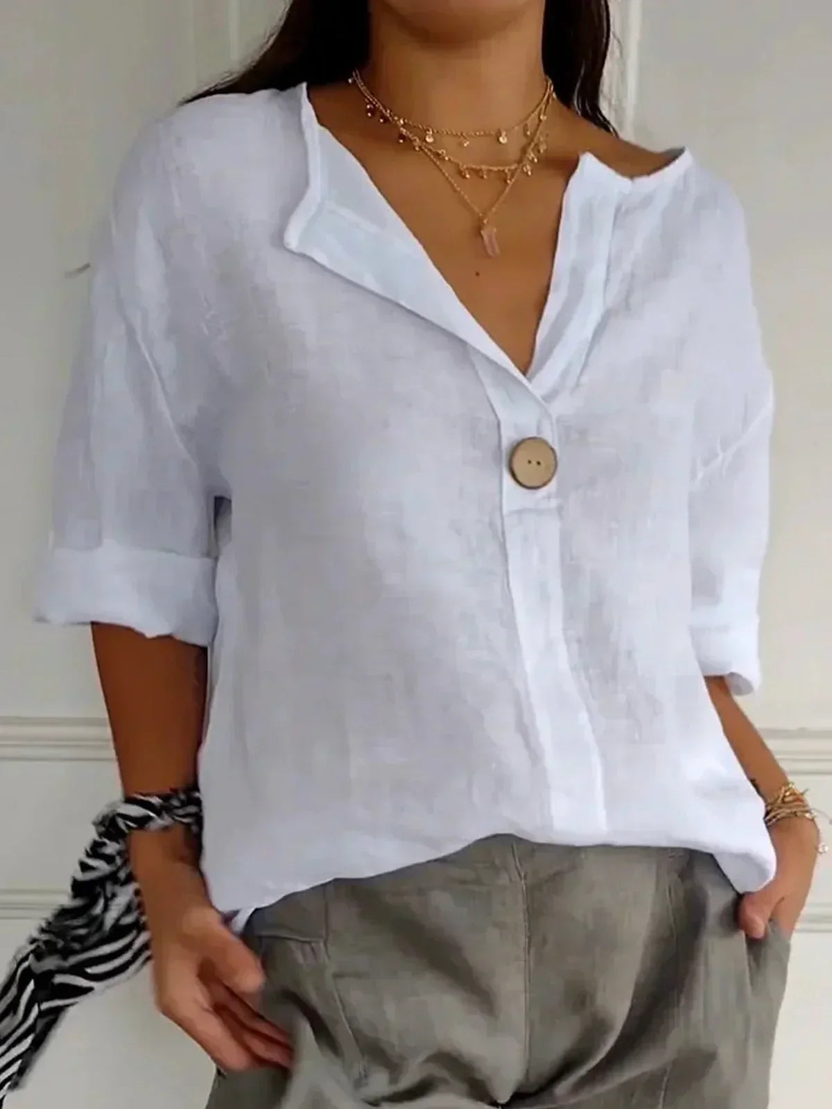 Nora - Casual V-Neck Blouse