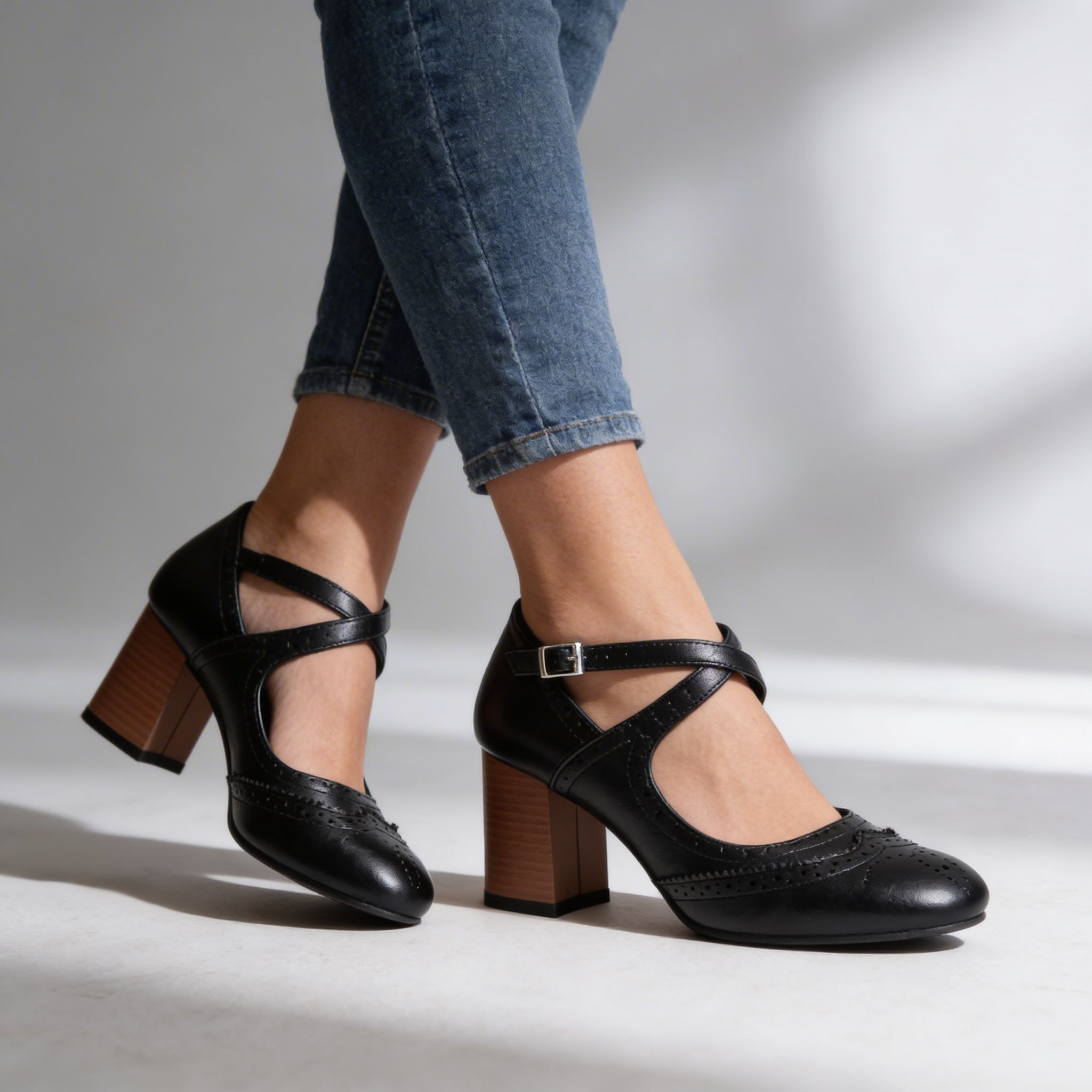 Nellie| Brogue Loafers
