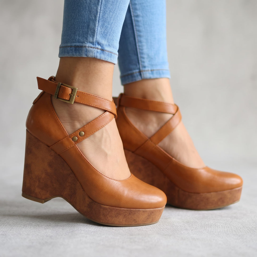 Anna | Cross-Strap Wedges