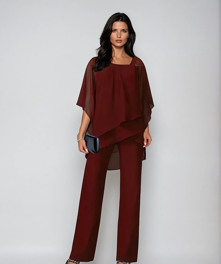 Scarlett™ Two-Piece Layered Set