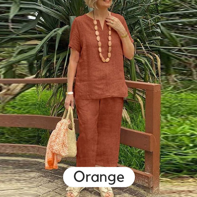 Chiara - Stylish and Cozy Outfit